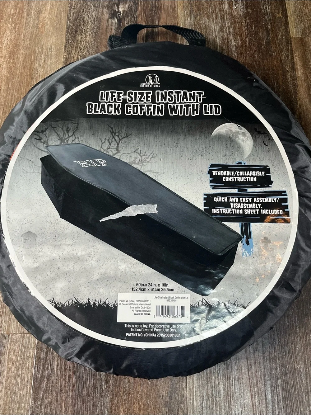 Halloween pop up coffin